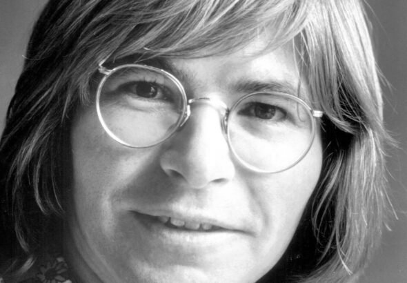 John_Denver_1974